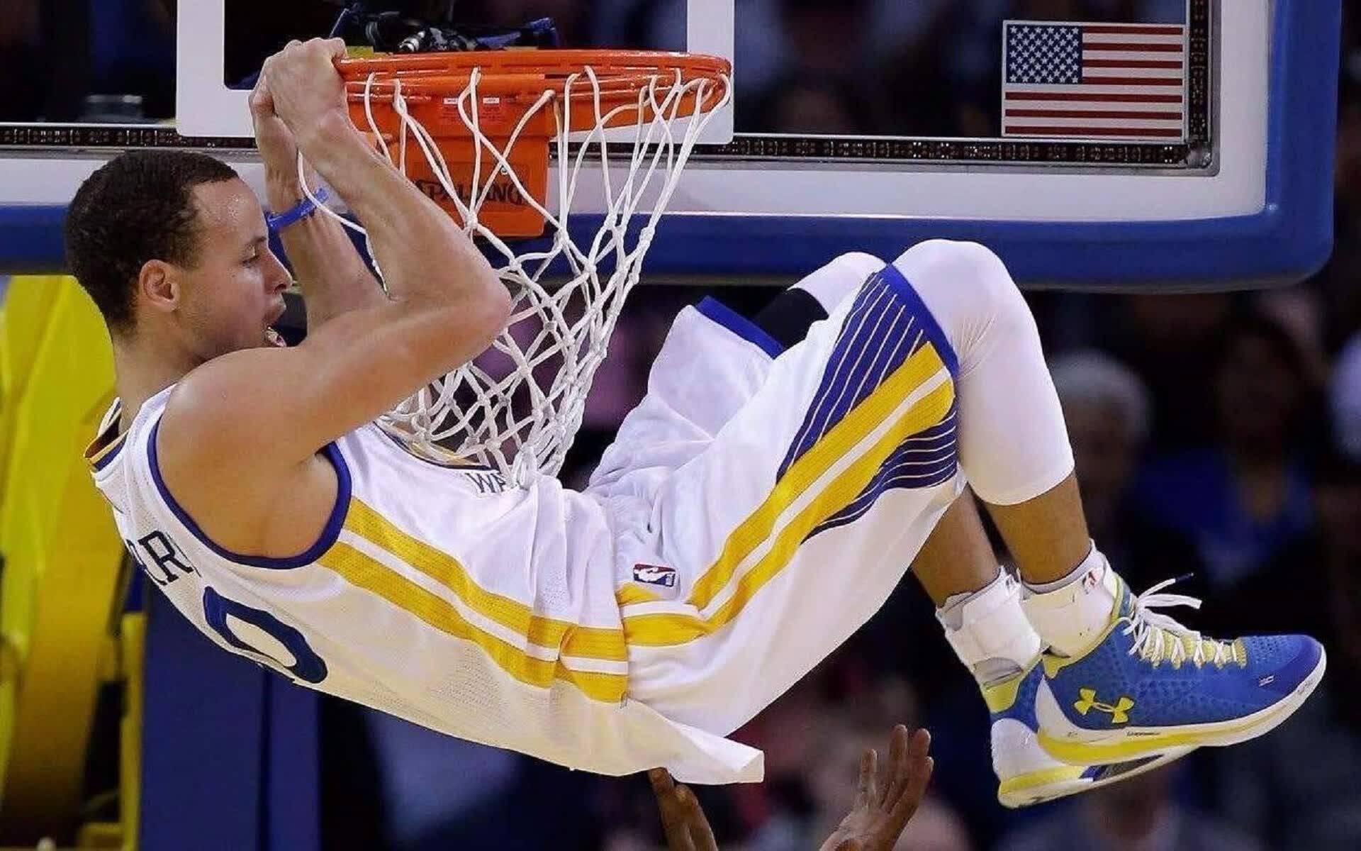 NBA全明星足总杯，跨界之王热传上演篮球魔法